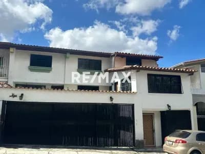 CASA ALTO PRADO 500 MTS2 VENTA