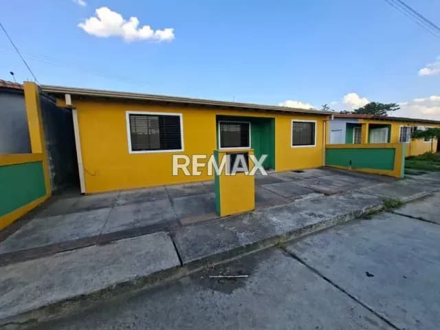 En Venta Casa ubicada en Guanare, Urb. Los Apamates Calle 5, Guanare, Portuguesa, Venezuela