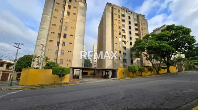 TERRAZAS DEL AVILA ALQUILER APARTAMENTO AMOBLADO
