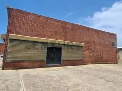 Galpón Industrial en Venta o Alquiler