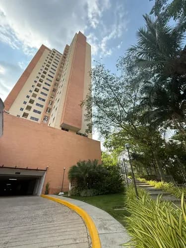 (gb989) En Alquiler Apartamento En El Parral Res Cronus