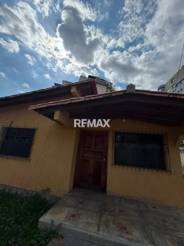 Casa en Venta Urb. Barrio Sucre