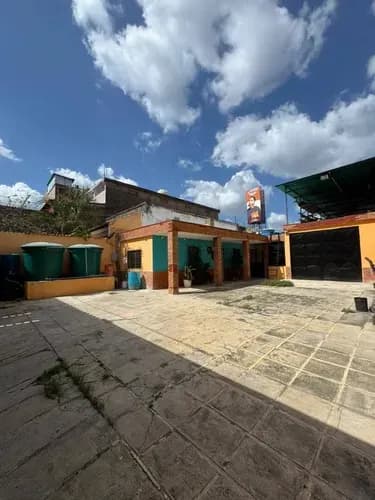 327794 Cmg Casa Comercial En Venta. Ubicacion Estrategica De Alto Trafico - Valencia