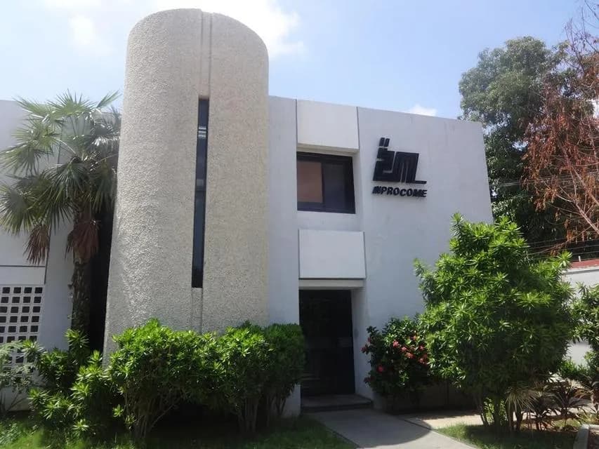 Comercial (Edificio) en Venta en Tierra Negra, Zulia