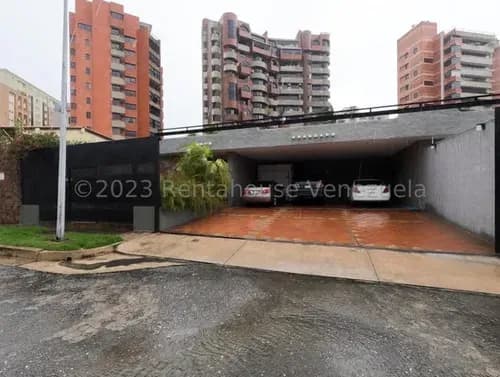 Andreymar Canelón Vende Prestigiosa Casa Al Este De Barquisimeto, Con Increíbles Espacios Abiertos, Para Disfrute Familiar.