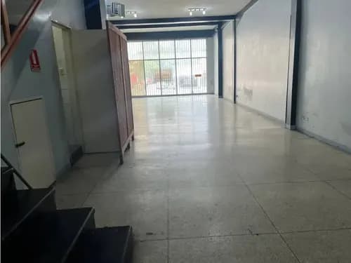 Local Comercial En Venta O Alquiler, Cc Pacífico, Maracay.