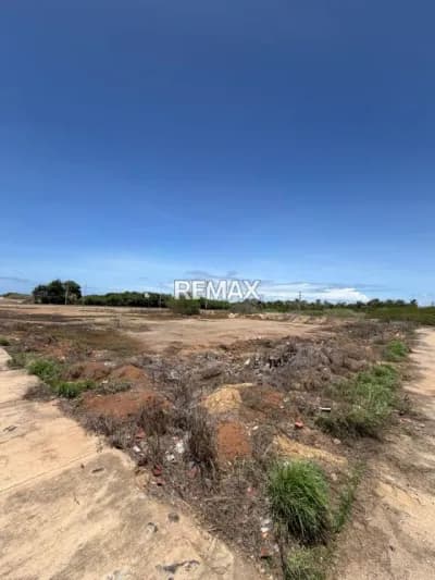 Terreno en venta en Dumar Country Club, Porlamar, Mariño, Nueva Esparta, VEN - $738k
