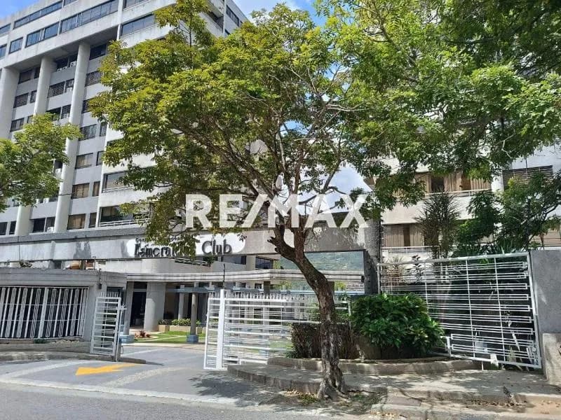Venta de Pb Duplex en La Tahona 500 mts