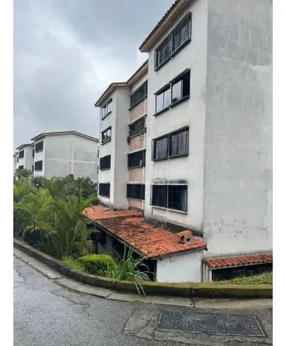 Apartamento En Venta Parque Residencial La Quinta Los Teques