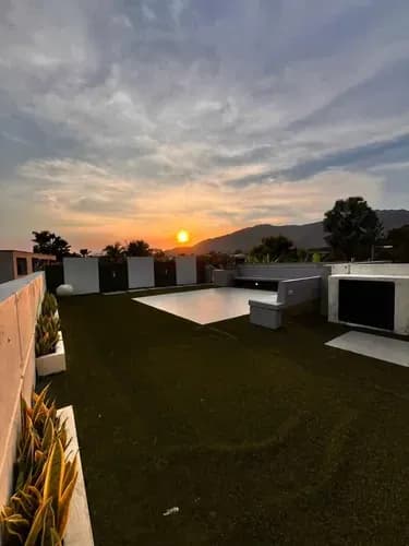 Exclusiva Casa Con Piscina Y Planta En Villas De San Diego