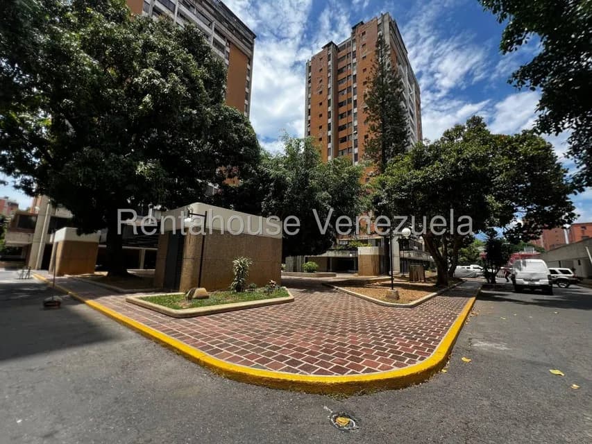 Apartamento (1 Nivel) en Alquiler en El Paraiso, Distrito Metropolitano