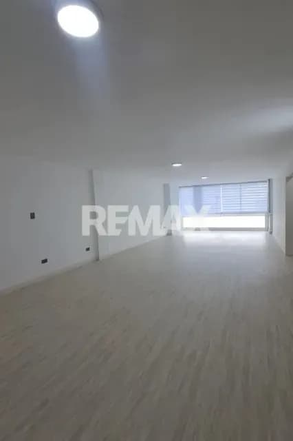 Apartamento Remodelado en venta Los Palos Grandes