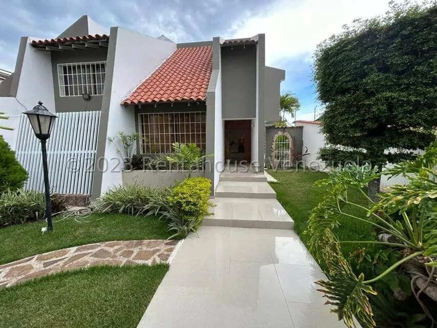 Casa (Multipes Niveles) en Venta en Monte Real, Lara