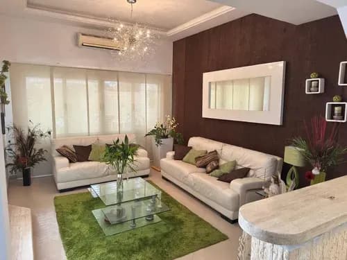 Annic Coronado Vende Casa En La Urbanización Trigal Norte Ref. 313631