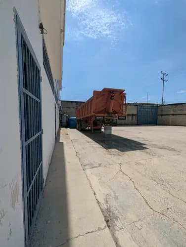 Vendo Galpón Comercial Con Fondo De Comercio En Guacara Edo Carabobo Zc