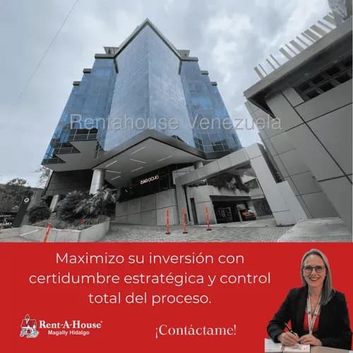 Amplia Oficina En Obra Gris En La Exclusiva Torre Q De Cerro Verde En Venta