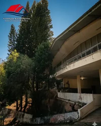 Te Presento Una Propiedad Monumental En La Urb. Potrerito, San Antonio De Los Altos. Una Residencia Con Historia (perteneció A La Recordada Paula Bellini) Que Hoy Espera Al Próximo Visionario