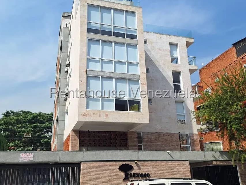 Apartamento (Multiples Niveles) en Venta en La Castellana, Distrito Metropolitano