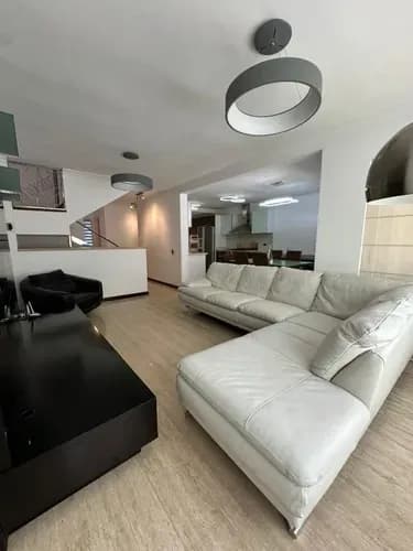Marysanchez Alquiler De Townhouse Altos De Guataparo. Res. Vistalago