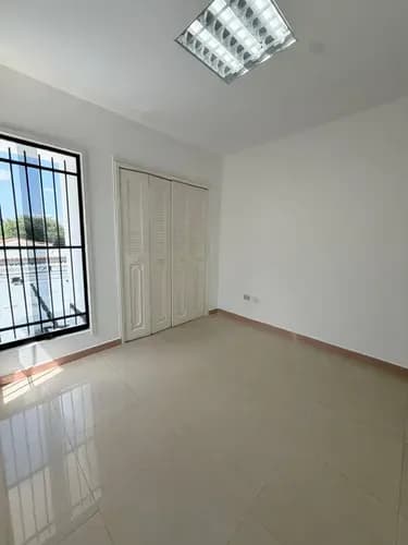 Consultorio En Alquiler Trigal Valencia 13m2 Con Baño Wifi (solo Clientes)