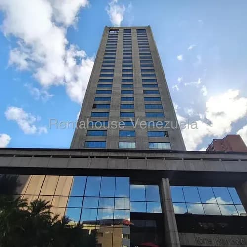 Impulsa Tú Negocio En Uno De Los Centros Empresariales Más Exclusivos De Caracas. Oficina En Alquiler En Prados Del Este. Belkis 26-12332