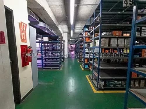 Local Comercial 236m2 Los Cortijos Ascensor Carga Directo Cod 25-545