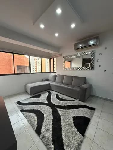Corp. J&l Inmuebles Ofrece En Alquiler Apartamento Amoblado En Residencias Martina Suite La Trigaleña Alta No-jl