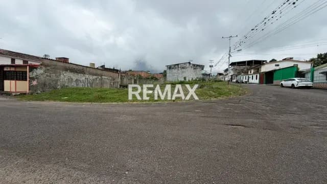 EN VENTA Terreno a pie de calle cuenta con 312 mtrs2