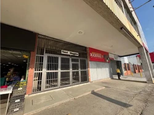 Oficina En Alquiler En La Av. Bolivar Norte Bt-9834194