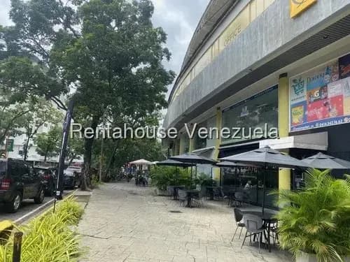 Local Comercial En Cc Piazza El Parral Valencia Lr Carabobo Ubicacion Estrategica