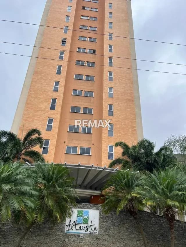 Apartamento en venta Res. Altavista Suites