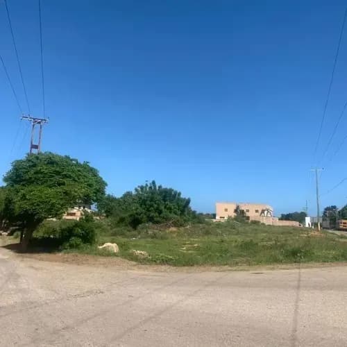 Se Vende Terreno Via Principal De 31 De Julio