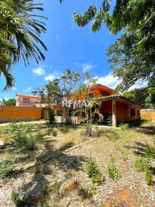 EN VENTA CASA ESTILO RANCHO DE CHANA PARA ACONDICIONAR EN ATAMO NORTE, MUNICIPIO ARISMENDI, ISLA DE MARGARITA.