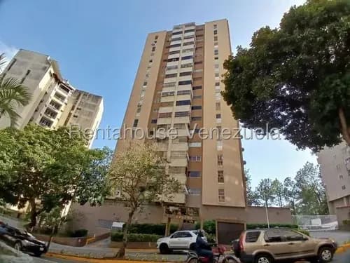 Hh. Apartamento En Venta En Lomas De Prados Del Este, Mls 26-20973