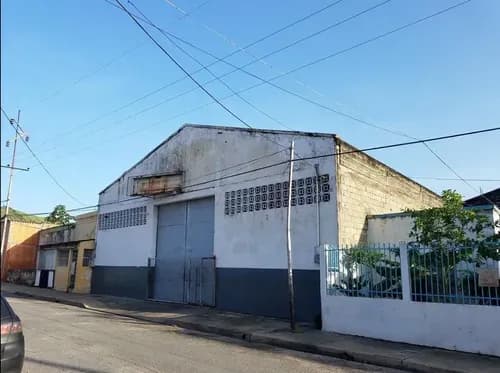 Galpón En Venta Sector La Candelaria