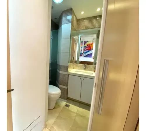 En Alquiler 3consultorios Odontológico Semi Privados.1 Baño.equipados