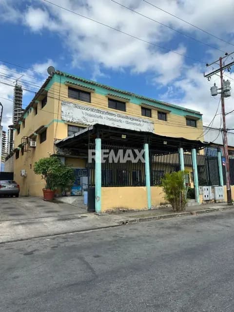 Edificio comercial en venta