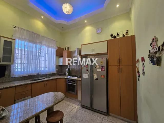 En Venta Casa Urb. Vista Hermosa La Victoria