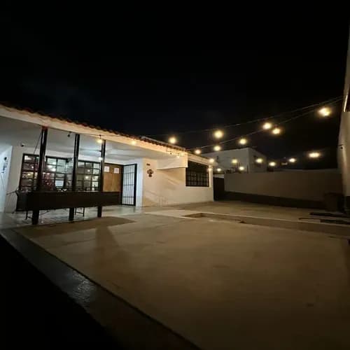 Johana Lazaro Vende Casa De Un Nivel En Trigal Centro En Calle Cerrada **clientes Directos**