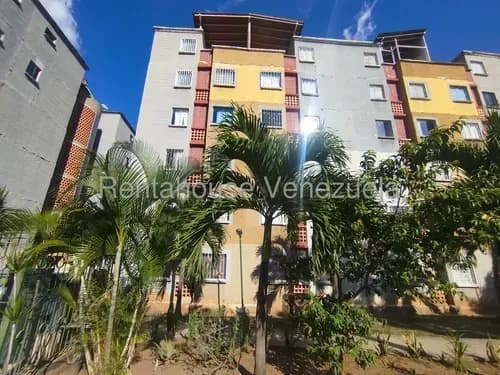 Acogedor Apartamento En Planta Baja En Venta, Seguro, Con Vigilancia Privada Las 24 Horas, Áreas Comunes De Esparcimiento Para El Disfrute De La Familia, Parque Infantil