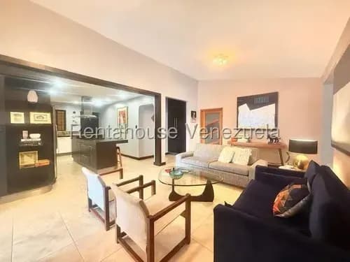 Casa De 249m² Al Este: Family Room Con Barra, Cocina Moderna Y Tanque De 5000l @eloisabermudez.rah
