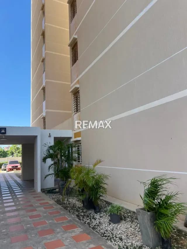 Apartamento Amoblado en Venta - Res. Mis Soles, Sector Veritas