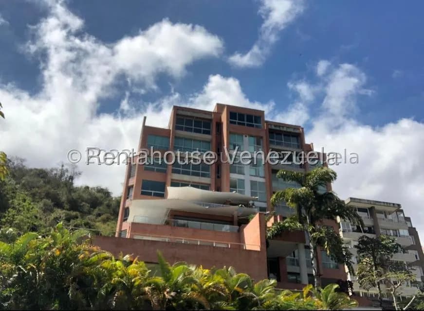 Apartamento (Duplex) en Venta en Los Campitos, Distrito Metropolitano