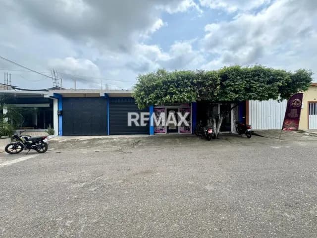 Locales Comerciales. Venta. Coloncito
