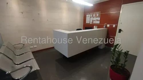 Rentahouse Alquila Bello Cubículo Amoblado En Plaza Venezuela, Mc 26-19551