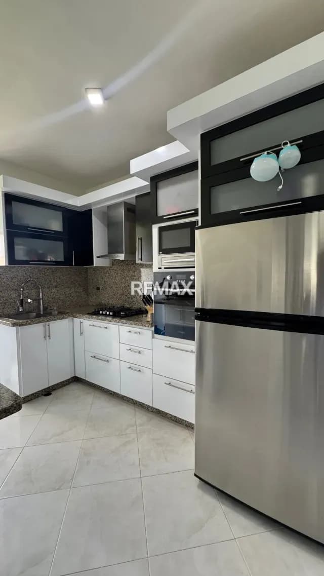 APARTAMENTO EN VENTA - CHIMENEAS