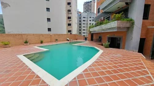 En Alquiler Amplio Apartamento En El Parral Residencia Golden Building Planta 100% (solo Clientes) 30839