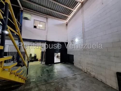 Edificio Comercial En Alquiler En El Centro Este De Barquisimeto Estado Lara #26-20160 Nd