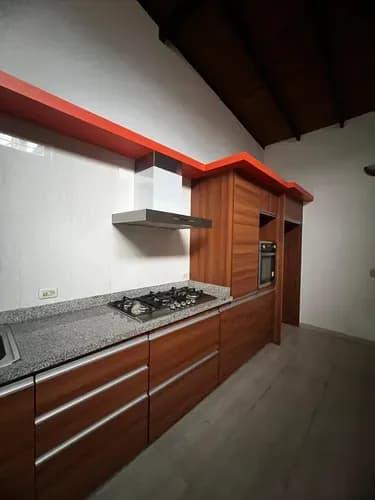 Casa En Alquiler En El Conjunto Residencial Valle De Oro San Dieegoe Stado Carabobo LG Solo Clientes