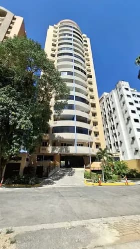 Alquier De Apartamento Totalmente Amoblado Y Equipado En Valencia